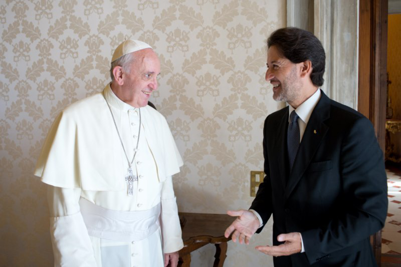 Papa Francesco e Salvatore Martinez - Udienza privata del 9 settembre 2013