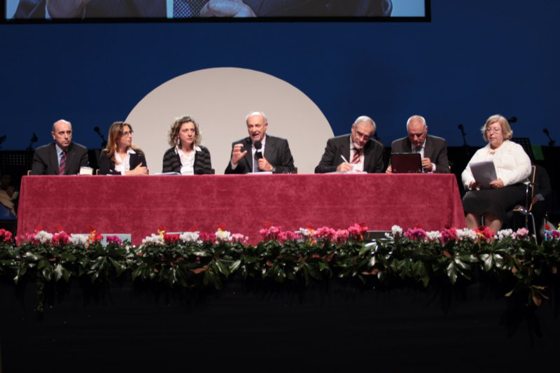 37a Conferenza Nazionale Animatori - Simposio 1: Evangelizzare il vasto campo dell'educazione