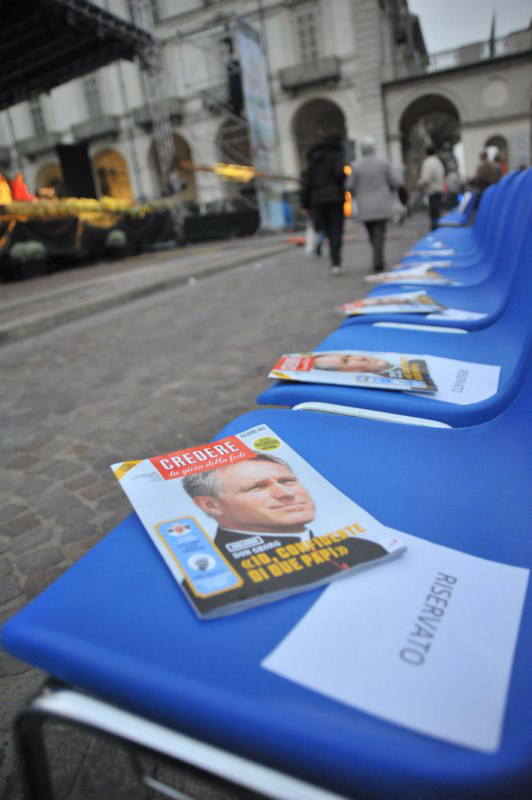 10 piazze per 10 comandamenti a Torino_011
