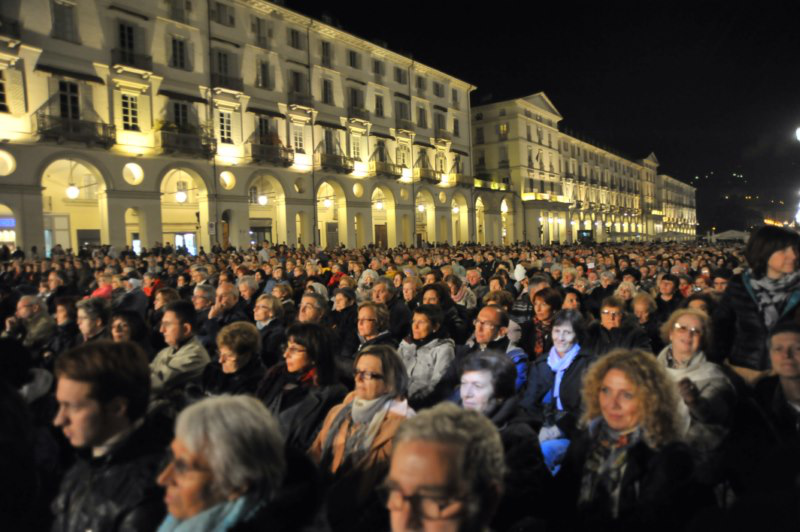 10 piazze per 10 comandamenti a Torino_023