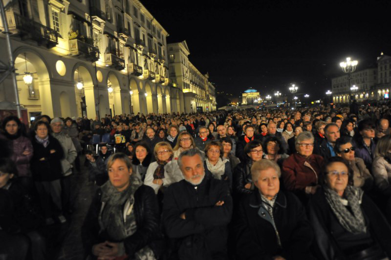 10 piazze per 10 comandamenti a Torino_024