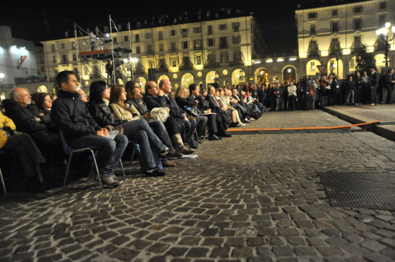 10 piazze per 10 comandamenti a Torino_025
