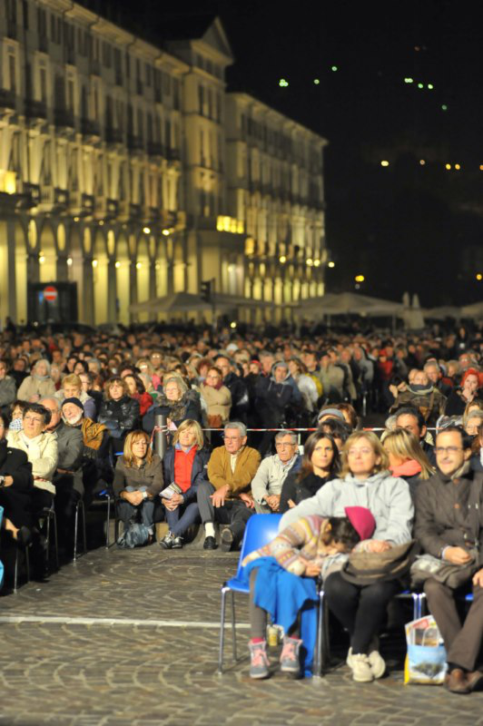 10 piazze per 10 comandamenti a Torino_034
