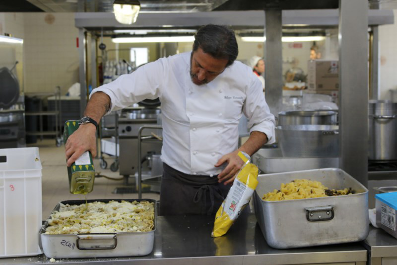 L’ALTrA cucina…  per un pranzo d’amore_001
