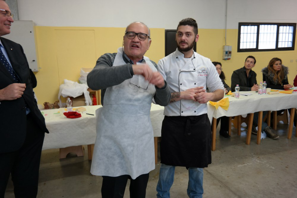L’ALTRrA cucina… per un pranzo d’amore_019