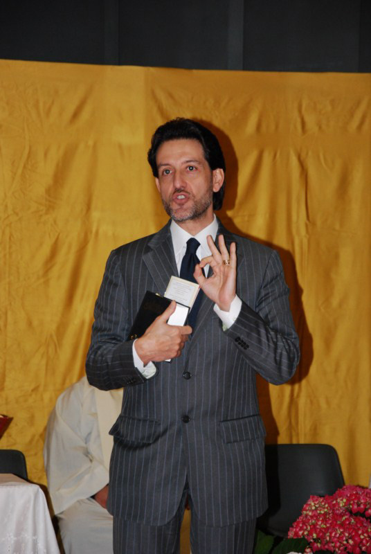 Saluto Martinez 270412