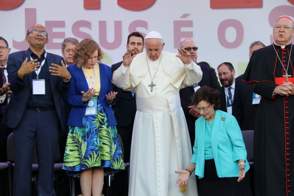 Papa+Francesco+-+Giubileo+d%26%2339oro+del+RCC