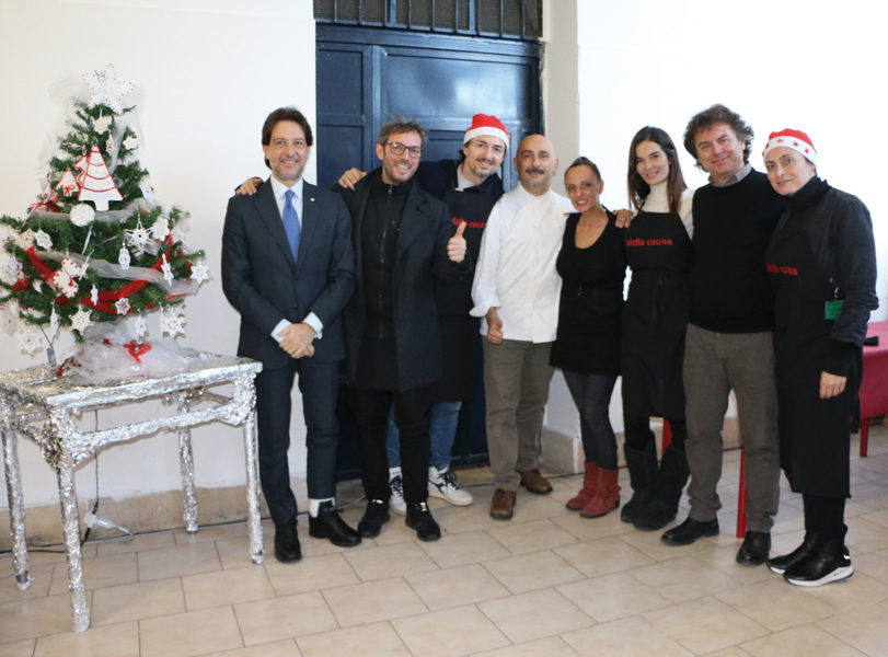 L%E2%80%99ALTrA+cucina%E2%80%A6+per+un+pranzo+d%E2%80%99amore+%28Roma%29