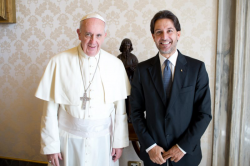 Papa Francesco e Salvatore Martinez - Udienza privata del 9 settembre 2013 - Clicca per ingrandire...