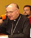 S.E. mons. Angelo Comastri - Clicca per ingrandire...