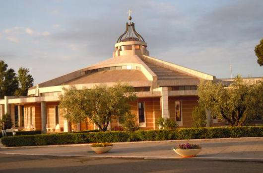 Fraterna Domus